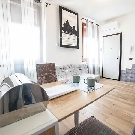 Apartment Petit Cinema *