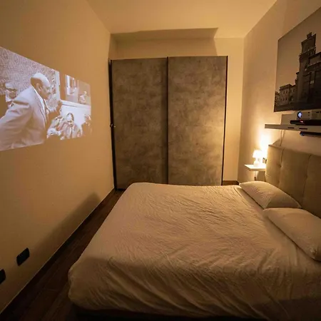 Petit Cinema *